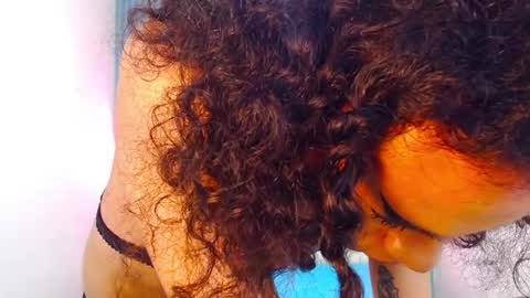 Ella online show from February 24, 2025, 3:53 pm