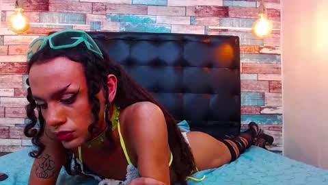 Ella online show from March 10, 2026, 6:24 pm