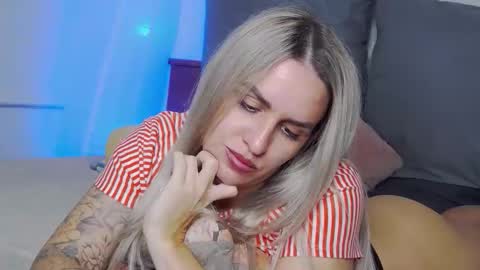 Snapshot of foxy_kimmi chatting on June 4, 2026, 6:41 am Foxy Kimmi online show from June 4, 2026, 6:41 am
