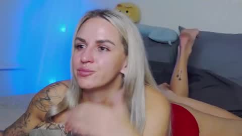 Foxy Kimmi online show from July 26, 2026, 6:43 am