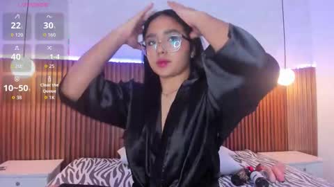 foxy_kylie online show from January 17, 2026, 7:50 pm