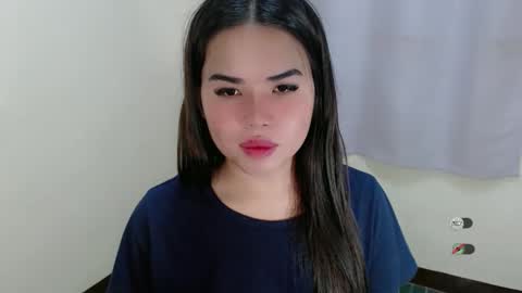 foxy_lei online show from January 13, 2026, 10:37 pm