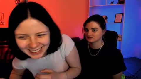 foxy_tease_ online show from December 4, 2025, 8:06 pm