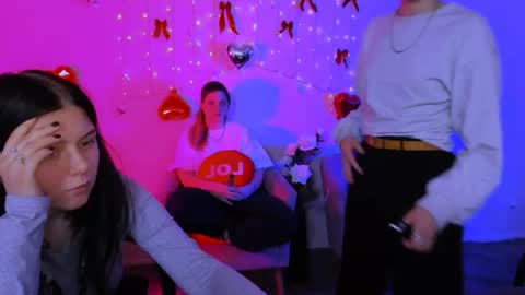 foxy_tease_ online show from April 23, 2026, 8:00 pm