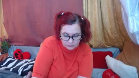 foxydesiree online show from April 23, 2026, 4:57 am