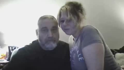 Snapshot of foxyfang chatting on December 15, 2025, 3:22 am foxyfang online show from December 15, 2025, 3:22 am