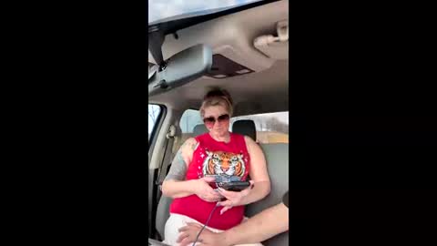 Snapshot of foxyfang chatting on February 28, 2026, 10:22 pm foxyfang online show from February 28, 2026, 10:22 pm