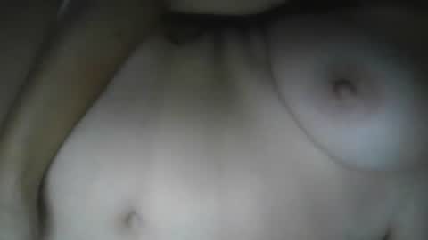 Snapshot of foxylady000 chatting on December 19, 2025, 2:40 am foxylady000 online show from December 19, 2025, 2:40 am