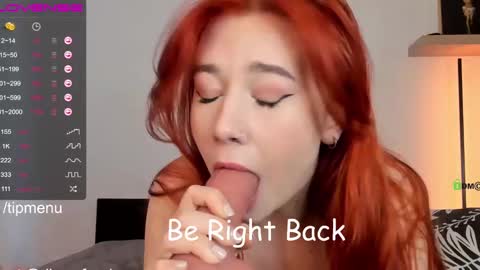 Snapshot of foxylovesyou chatting on December 18, 2024, 7:04 am foxylovesyou online show from December 18, 2024, 7:04 am