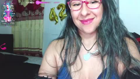 Snapshot of foxymalish chatting on April 11, 2026, 5:01 am Malishka online show from April 11, 2026, 5:01 am