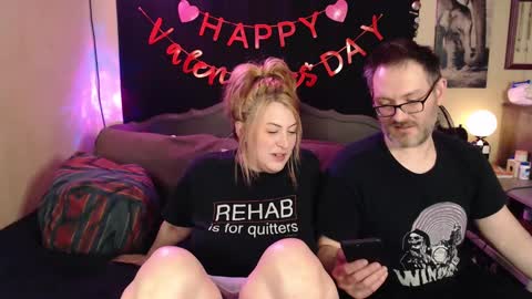 Snapshot of foxymalloryknoxy69 chatting on February 13, 2025, 5:01 pm Mallory Koxx online show from February 13, 2025, 5:01 pm