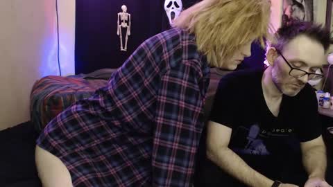 Snapshot of foxymalloryknoxy69 chatting on November 2, 2025, 8:28 am Mallory Koxx online show from November 2, 2025, 8:28 am