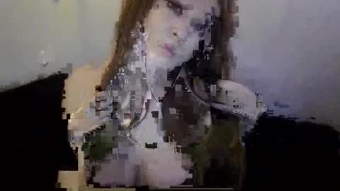 foxymamas online show from May 12, 2026, 4:31 am