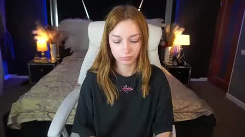 Snapshot of foxymayy chatting on July 21, 2026, 1:02 pm Maya online show from July 21, 2026, 1:02 pm