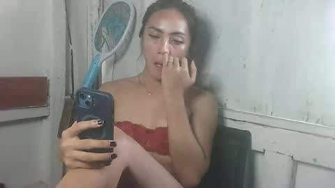 Snapshot of foxytheaxxx chatting on July 1, 2026, 6:15 am Thea online show from July 1, 2026, 6:15 am