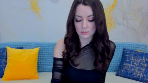 Snapshot of foxyx1 chatting on February 2, 2025, 12:57 pm Foxy online show from February 2, 2025, 12:57 pm