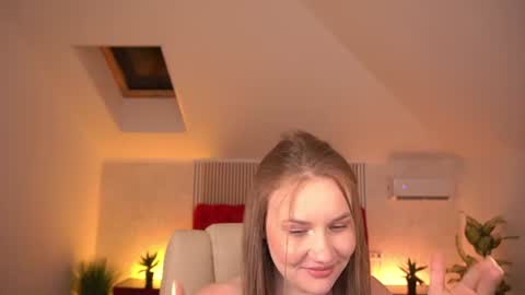 Kate online show from June 17, 2026, 10:00 pm