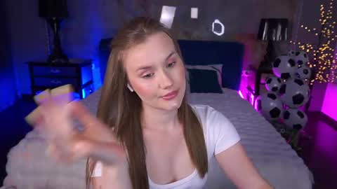 Kate online show from July 9, 2026, 3:38 pm