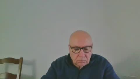 Snapshot of fra94 chatting on February 27, 2025, 2:10 pm fra94 online show from February 27, 2025, 2:10 pm