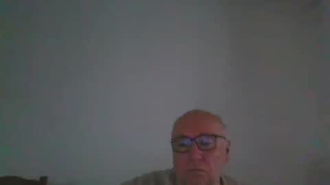Snapshot of fra94 chatting on September 26, 2025, 2:21 pm fra94 online show from September 26, 2025, 2:21 pm