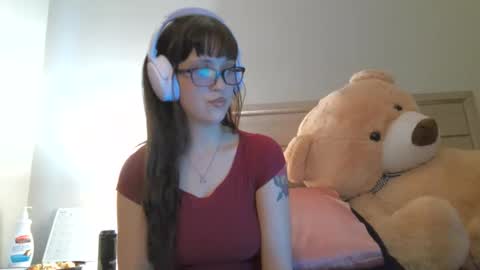 Angel online show from March 18, 2026, 5:16 pm