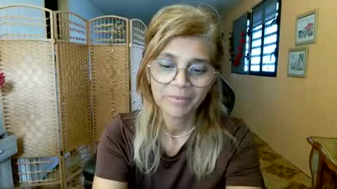 francelune online show from May 7, 2026, 12:54 pm