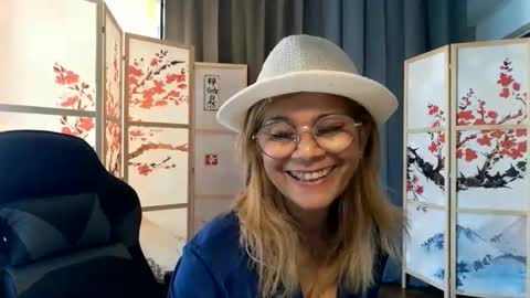 francelune online show from May 31, 2026, 4:25 pm