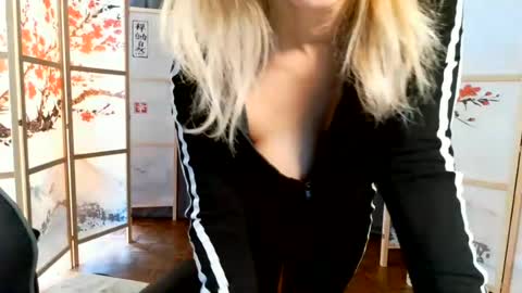 francelune online show from June 13, 2026, 3:21 pm