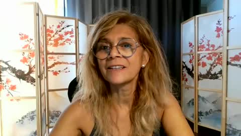 francelune online show from July 5, 2026, 9:49 am