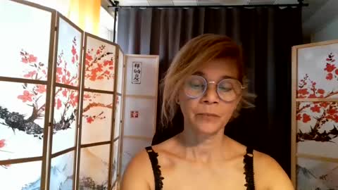 francelune online show from July 25, 2026, 8:45 am