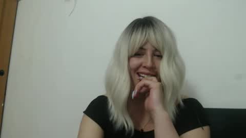 Francesca online show from February 20, 2025, 2:51 am