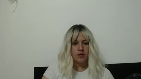 Francesca online show from February 27, 2025, 12:21 am