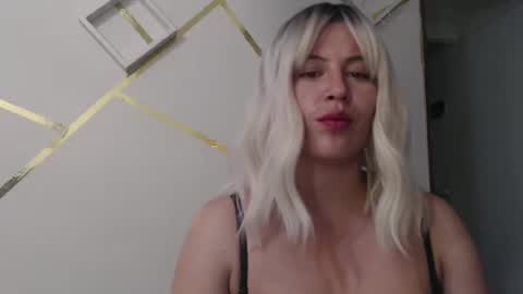 Francesca online show from March 6, 2025, 1:16 am