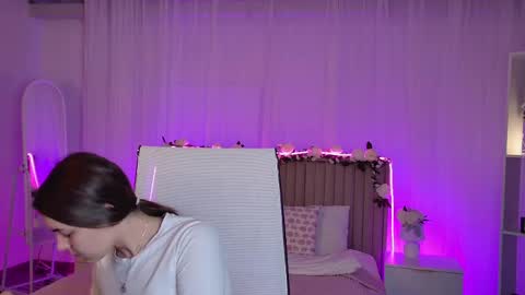 Snapshot of francescacavaliere chatting on June 2, 2026, 9:11 am Francesca online show from June 2, 2026, 9:11 am