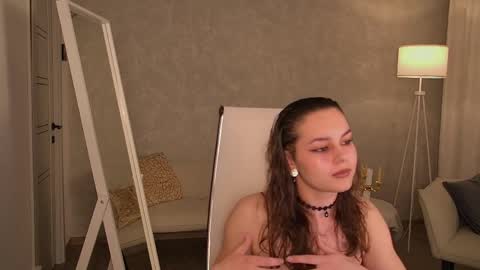 Snapshot of francescacavaliere chatting on June 8, 2026, 1:11 pm Francesca online show from June 8, 2026, 1:11 pm
