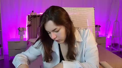 Snapshot of francescacavaliere chatting on June 20, 2026, 10:18 am Francesca online show from June 20, 2026, 10:18 am