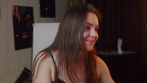 Snapshot of francescacavaliere chatting on July 28, 2026, 12:48 pm Francesca online show from July 28, 2026, 12:48 pm