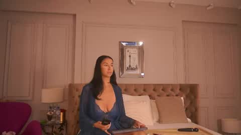francescadante online show from June 21, 2026, 5:54 am