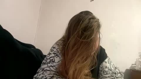 Snapshot of francescafey chatting on January 23, 2025, 9:18 am francescafey online show from January 23, 2025, 9:18 am