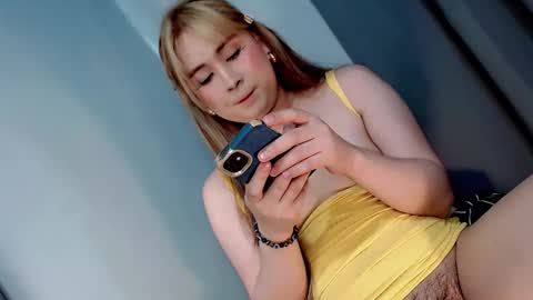 LOVE online show from December 19, 2025, 11:39 am