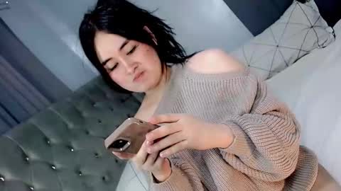 LOVE online show from June 10, 2026, 3:50 am