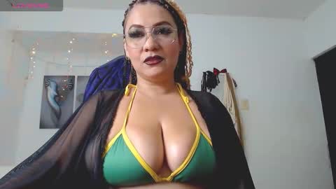 franchesca lussuria online show from March 30, 2026, 12:44 am