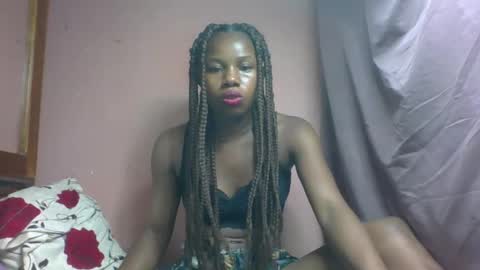 Snapshot of franciefrancie chatting on March 6, 2025, 9:42 pm francilla online show from March 6, 2025, 9:42 pm