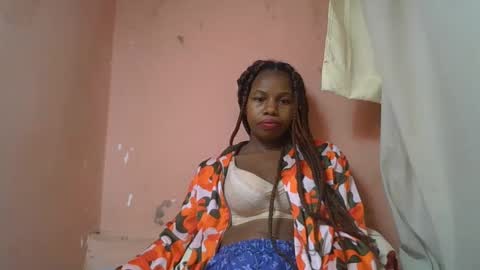 Snapshot of franciefrancie chatting on March 10, 2025, 12:26 pm francilla online show from March 10, 2025, 12:26 pm