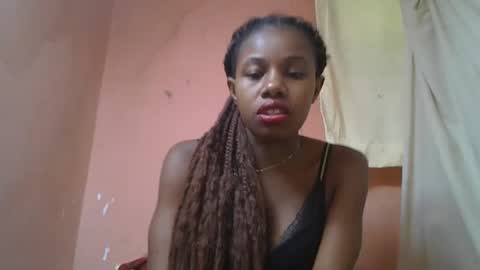 Snapshot of franciefrancie chatting on March 11, 2025, 6:00 am francilla online show from March 11, 2025, 6:00 am