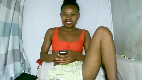 Snapshot of franciefrancie chatting on October 9, 2025, 7:17 am francilla online show from October 9, 2025, 7:17 am