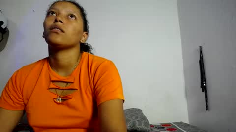 Snapshot of francihot4 chatting on June 17, 2026, 2:03 am francihot4 online show from June 17, 2026, 2:03 am