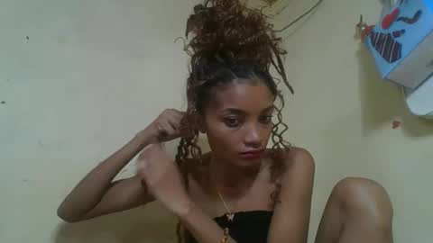 Snapshot of francinoli chatting on May 12, 2026, 5:59 am Francinoli online show from May 12, 2026, 5:59 am