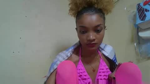Snapshot of francinoli chatting on May 28, 2026, 5:05 am Francinoli online show from May 28, 2026, 5:05 am