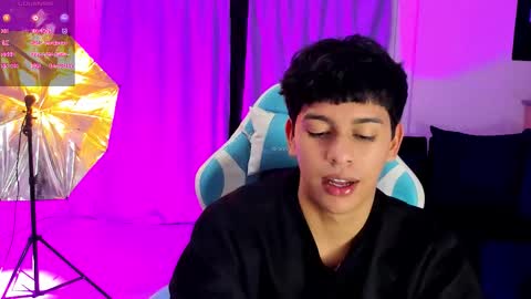 frank online show from October 22, 2025, 1:50 am